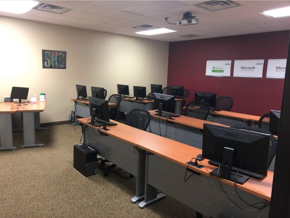 Suite 105 Classroom Setting